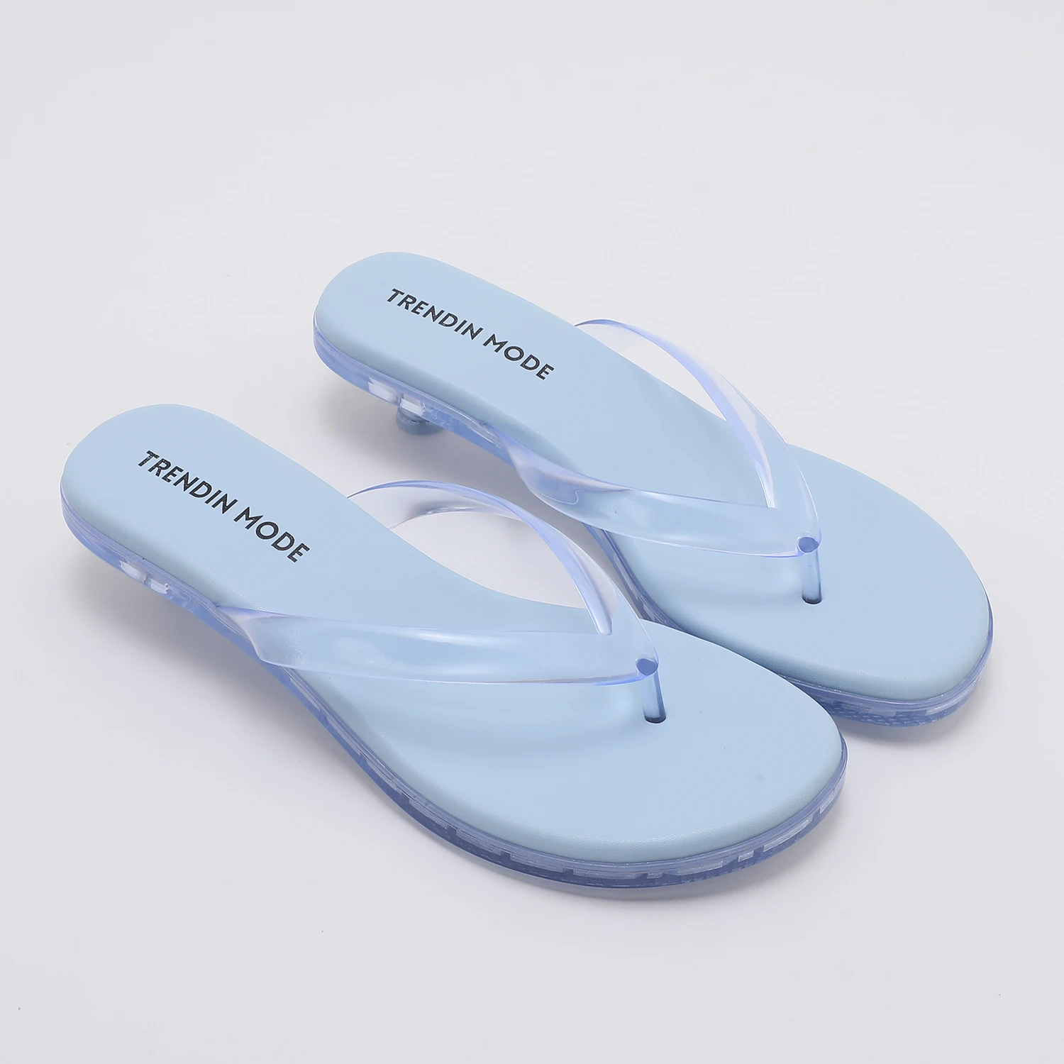 

Women's Transparent Jelly Thong Sandals Low Heel Flip Flops - Stylish Summer Beach Shoes for Casual & Party Wear