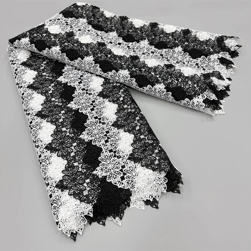 Neuer Stil Nigerianische 2026 Hochwertige Spitze Wasserlösliche Bestickte Modische Weiße/Schwarze Weiche Spitzenstoffe 5 Yards – Detail 6