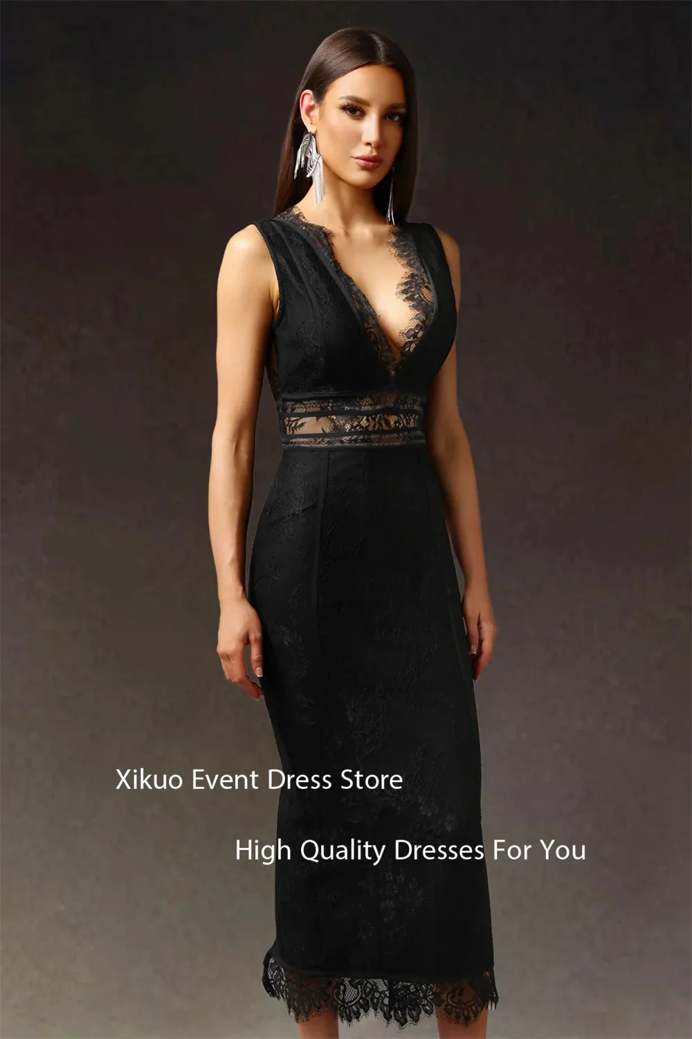 Xikuo Unique V Neck Black Evening Dresses Lace Eye Catching Sleeveless Party Gowns Tea Length Appliques Abiti Da Sera Customized