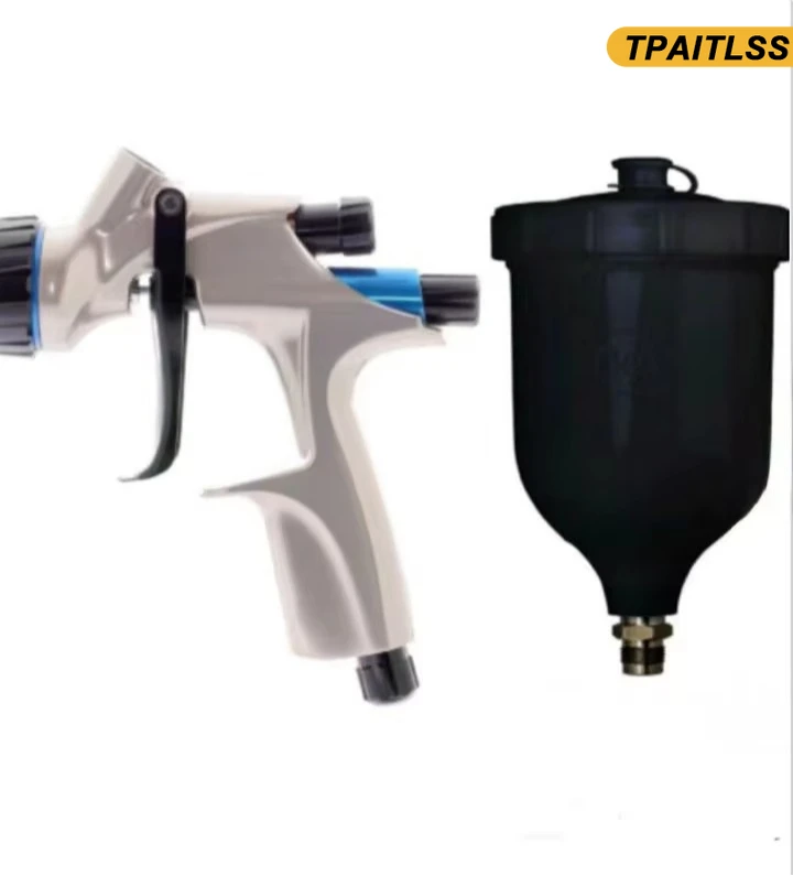 600 Ml Cup Spray Gun DV-C+ /1.3MM Tip Black Silver DIY Industrial-grade Pressure-fed Pneumatic Painting for Automobiles.