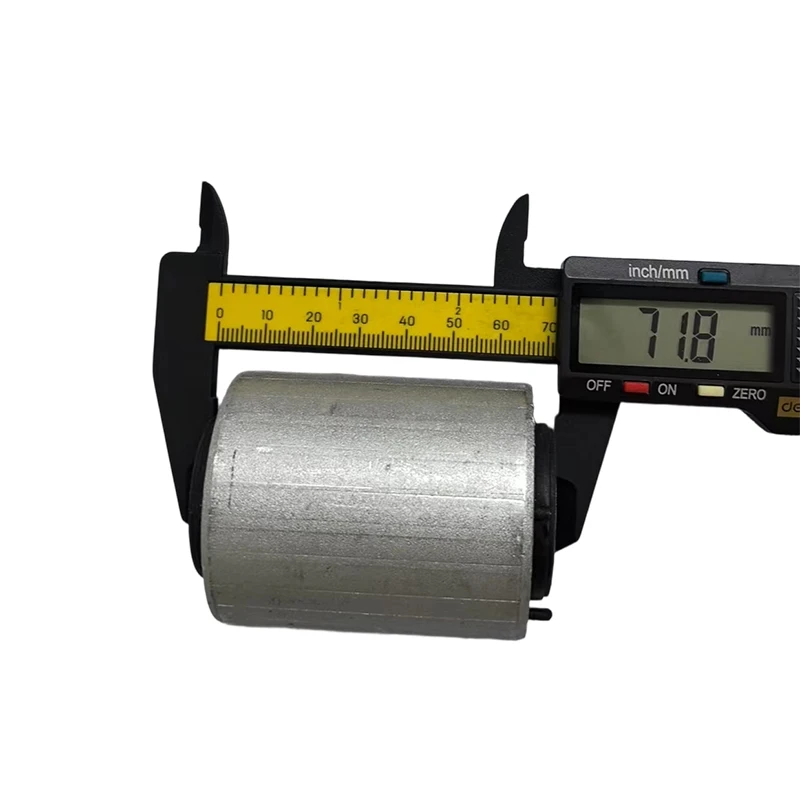 1663330100 جلبة ذراع التحكم السفلي للتعليق الأمامي لسيارة Mercedes Benz W166 X166