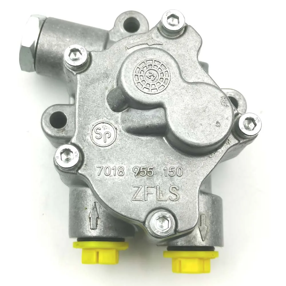 For DAF CF85/XF95/XF105 OE: 1695495 7018955150 1797650 3576671113 7018955161 KS00001392 701895510 Truck Gear Fuel Pump view 3