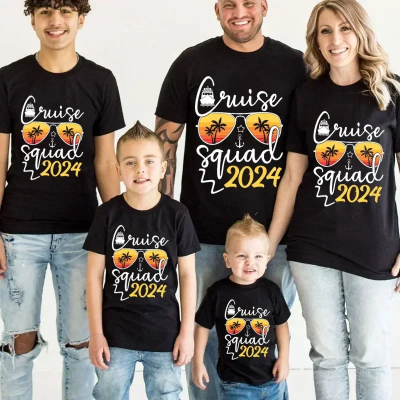 Cruise Squad 2024 Shirt Family Matching Vacation T-shirts Cruise Squad 2024 Shirt Family Trip Clothing Summer Beach Travel Tees