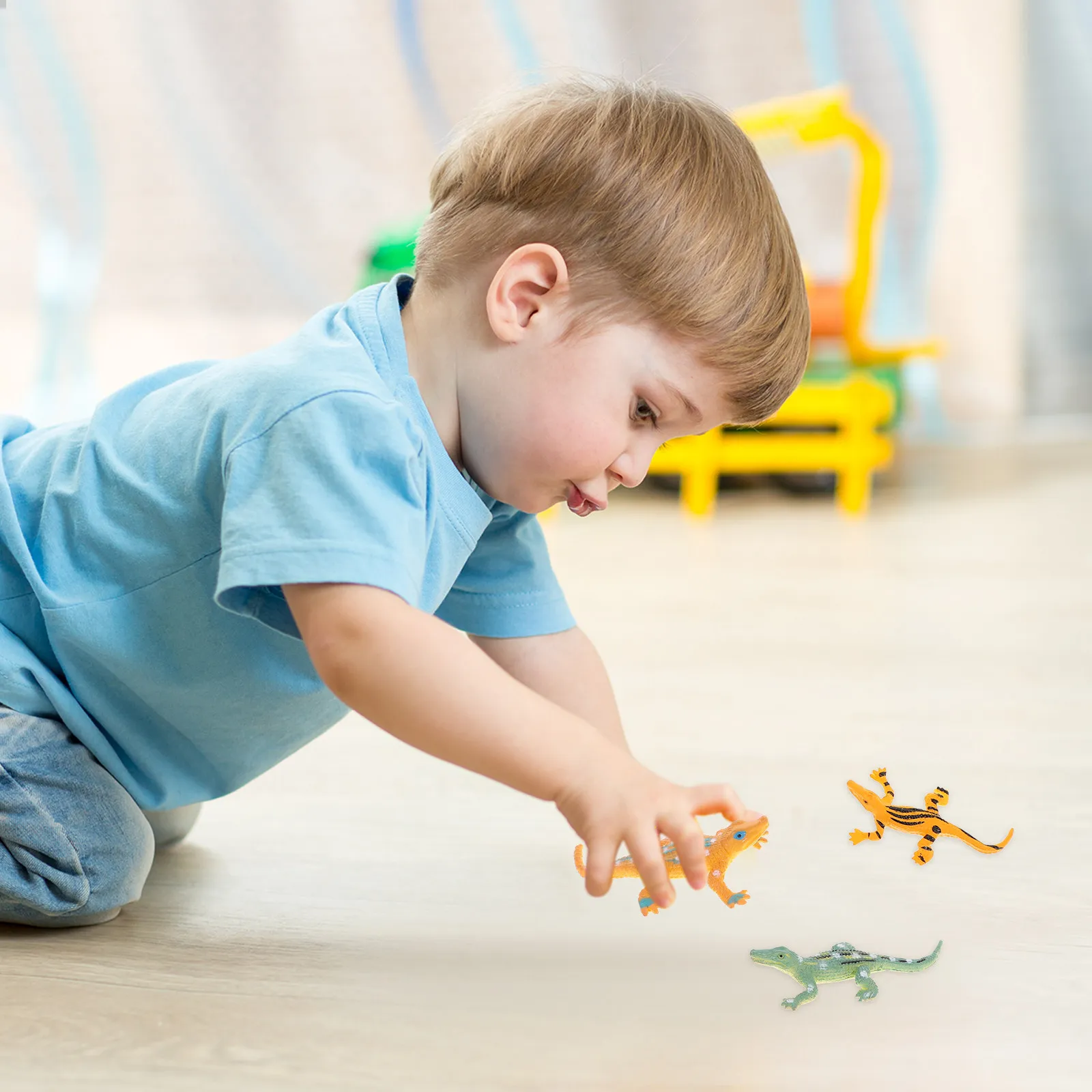 12pcs Realistic Animal Figures for Kids Learning, Cognitive Development & Home Office Decor