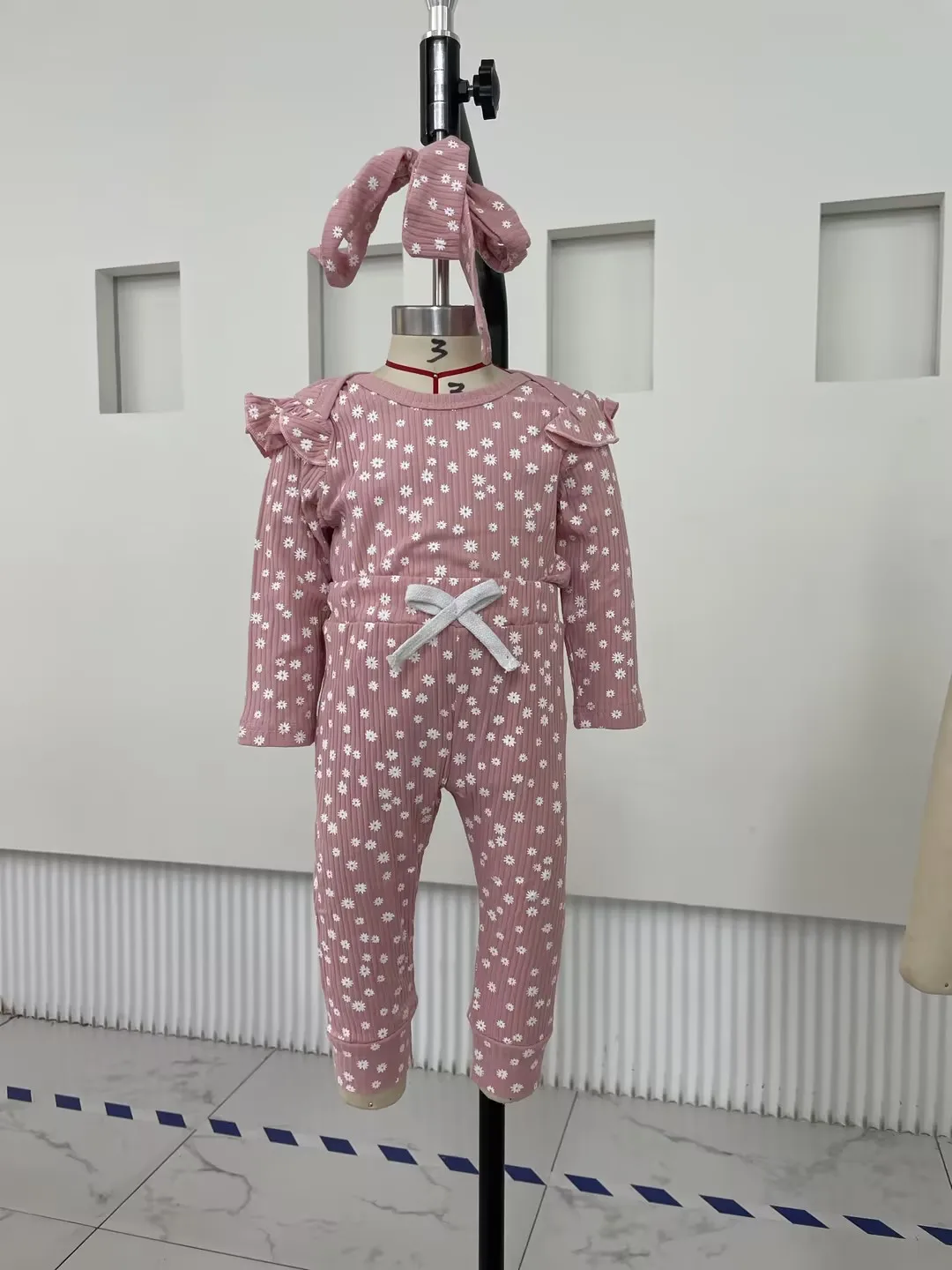 0-18 أشهر طفلة ربيع الخريف الزي الأزهار طويلة الأكمام مضلع رومبير القوس السراويل عقال 3 قطعة مجموعة