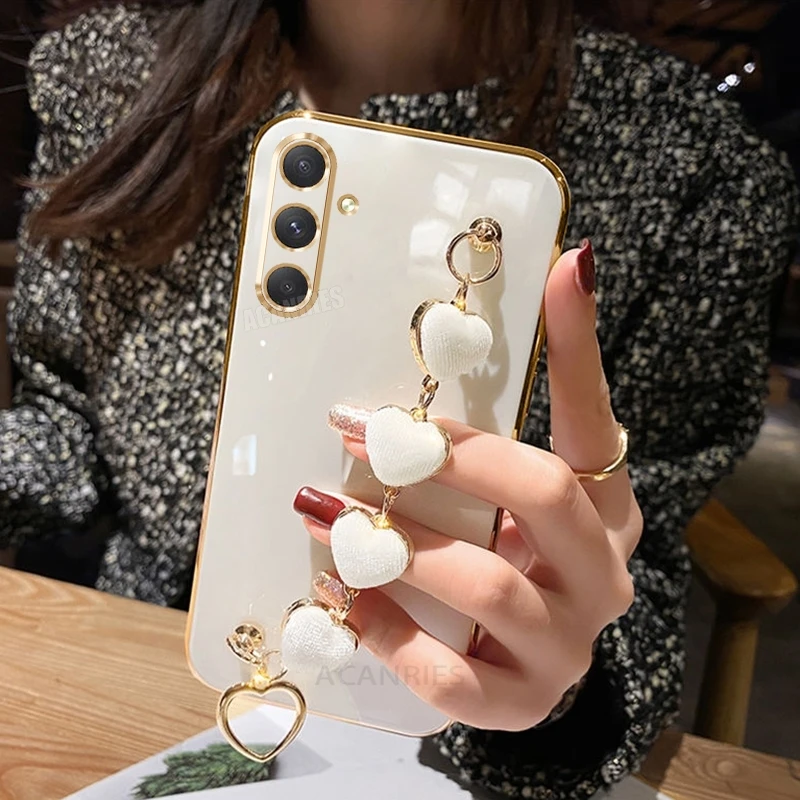 A 16 15 25 35 55 Love Heart Bracelet Plating Case For Samsung Galaxy A16 A15 A25 A35 A55 M14 M54 M15 M35 M55 Luxury Chain Cover