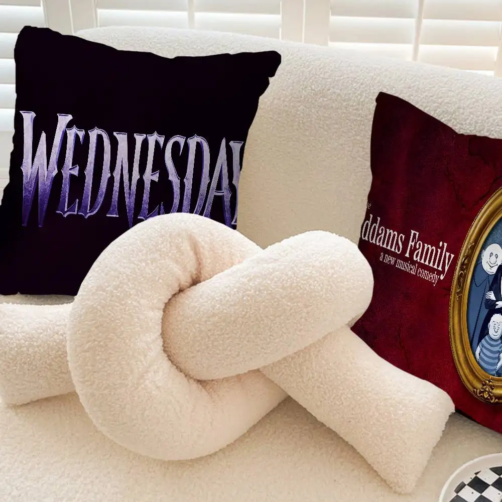 الفيلم الكلاسيكي T-The A-Addams F-Family الأربعاء غرزة محظوظ التنين وسادة غطاء وسادة أريكة غطاء غرفة المنزل الديكور #2