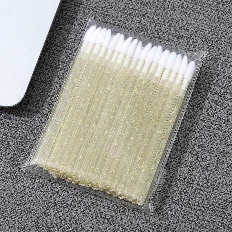 50 قضبان كريستال، فرشاة شفاه صلبة، عصا أعواد قطنية، فرشاة تلطخ ملمع الشفاه، أداة مكياج، فرشاة أحمر شفاه مريحة