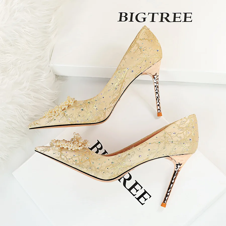 

new pattern Sexy Banquet Slim High Heel Shallow Mouth Pointed Pearl Flower Rhinestone Women's Single Wedding Shoes Women Pumps