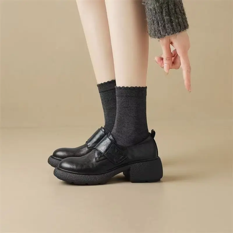 

Korean Style Soft Sole Women's Slip-On Loafers Round Toe Casual Shoes Autumn New