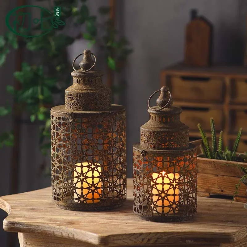 American Antique Nostalgic Candle Holder Outdoor Garden Lantern Hollow Metal Ornament Vintage Decor for Home Patio Yard