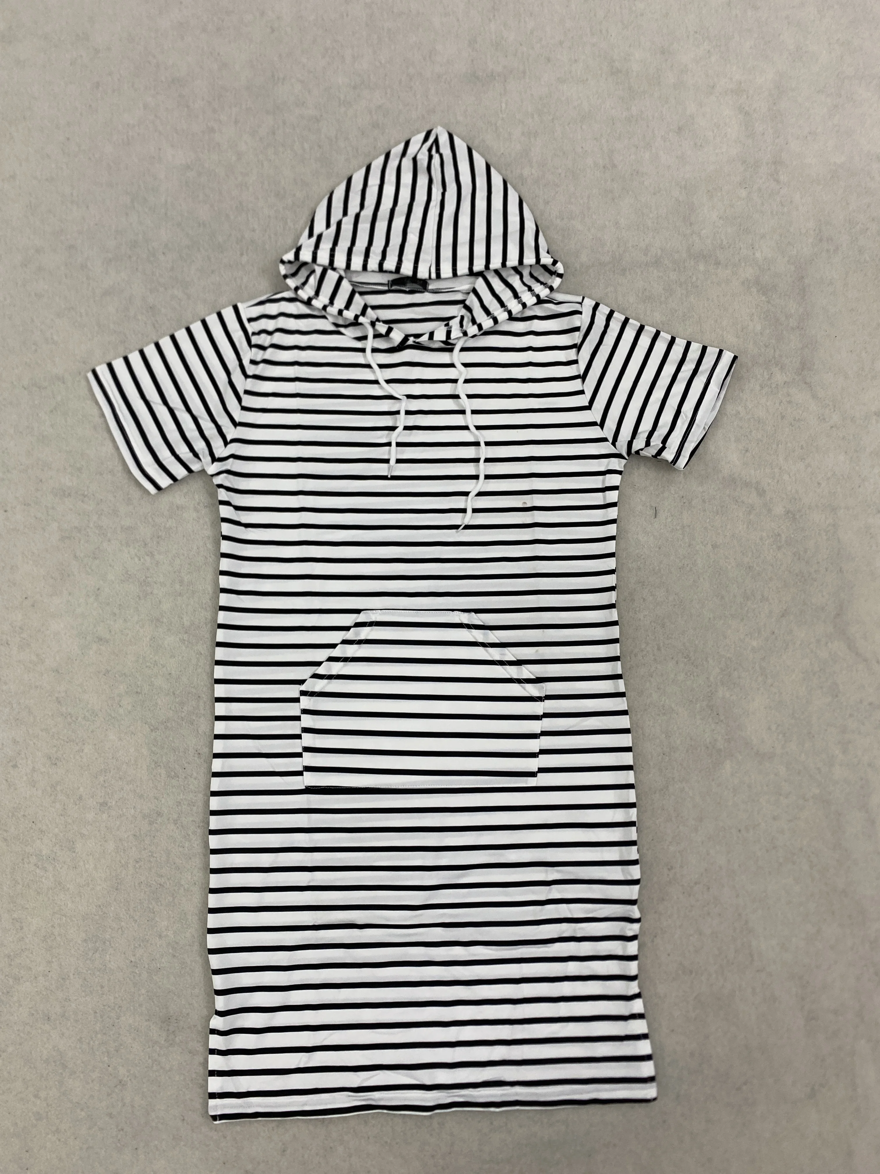 

Cross-border Summer American style short sleeve casual loose women's clothing contrasting striped pocket hooded short dress