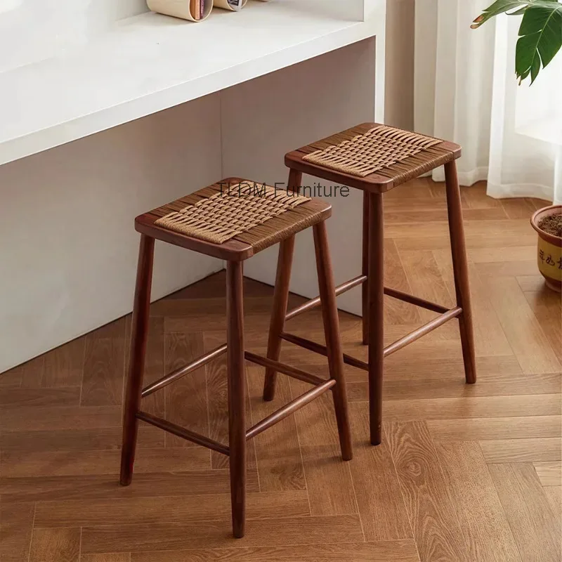 

Барный стул из массива дерева с плетеным сиденьем в скандинавском стиле - высокий стул для дома и столовой, минималистичный барный стул со спинкой, дизайнерский высокий стул для отдыха