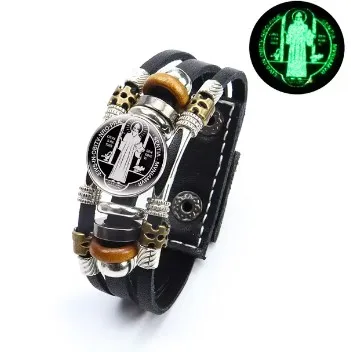 سوار جلدي متعدد الطبقات مع زر تثبيت قابل للتعديل ، ميدالية القديس البندكت المضيئة ، زجاج سان بينيتو ذو القبة ، إكسسوارات دينية