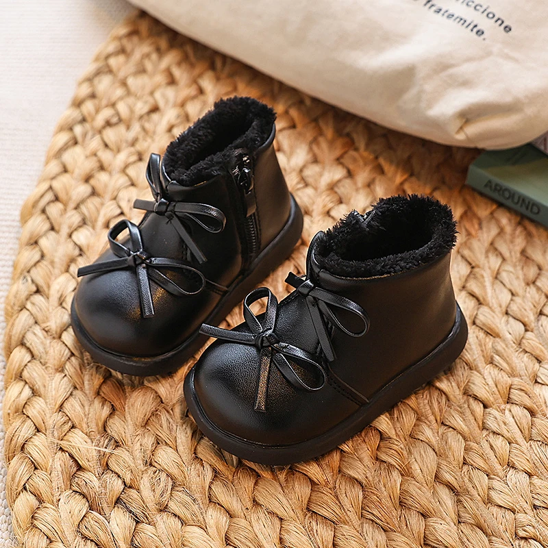 

Sweet Baby Ankle Boots with Simple Bows Kids Short Boots Round Toes 2025 Winter New Toddler Walking Shoes Soild Color Non-slip