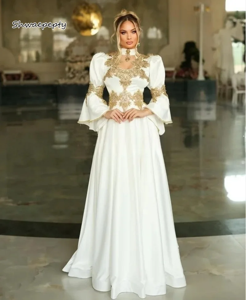 

Элегантное арабское белое платье для выпускного вечера с золотыми кружевными аппликациями и расклешенными рукавами, торжественная одежда, женское свадебное платье по индивидуальному заказу