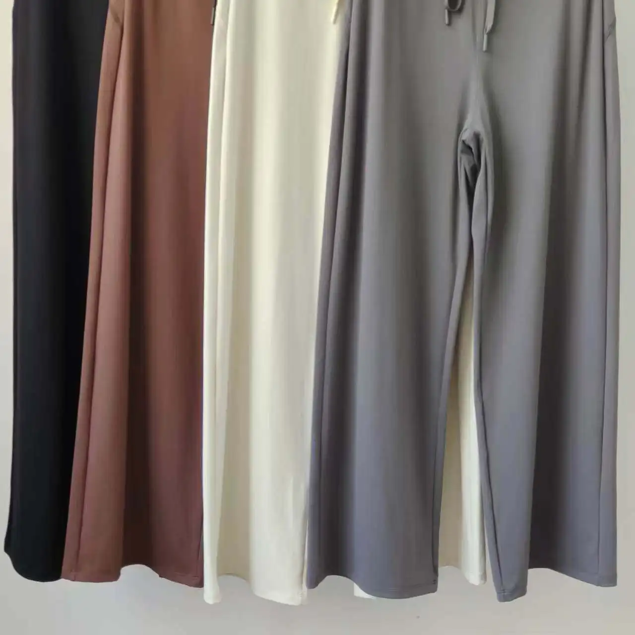 Damen-Sporthose, hochtailliert, schlankmachend, weites Bein, Yoga-Hose, gerade geschnitten, lässig, locker, für Laufen, fließend, Fitness-Leggings – Detail 6