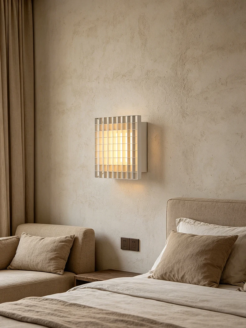 Art Deco LED Wall Lamp White Silver Metal Indoor Sconce