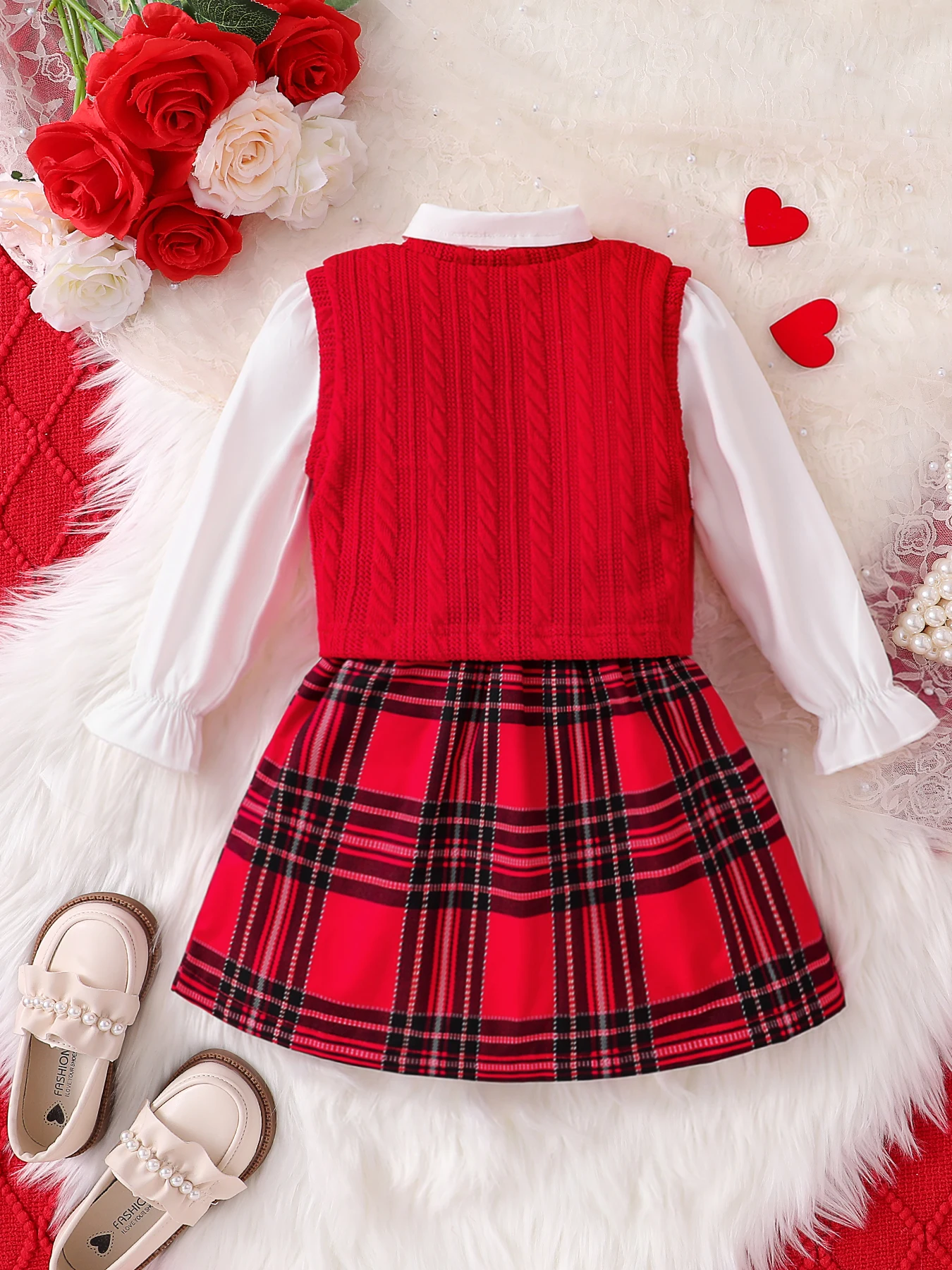 Children\'s Spring and Autumn New Girl Fashion Cute Three Piece Set Knitted Red Tank Top+Lace Collar Lining+Checkered Half Skirt