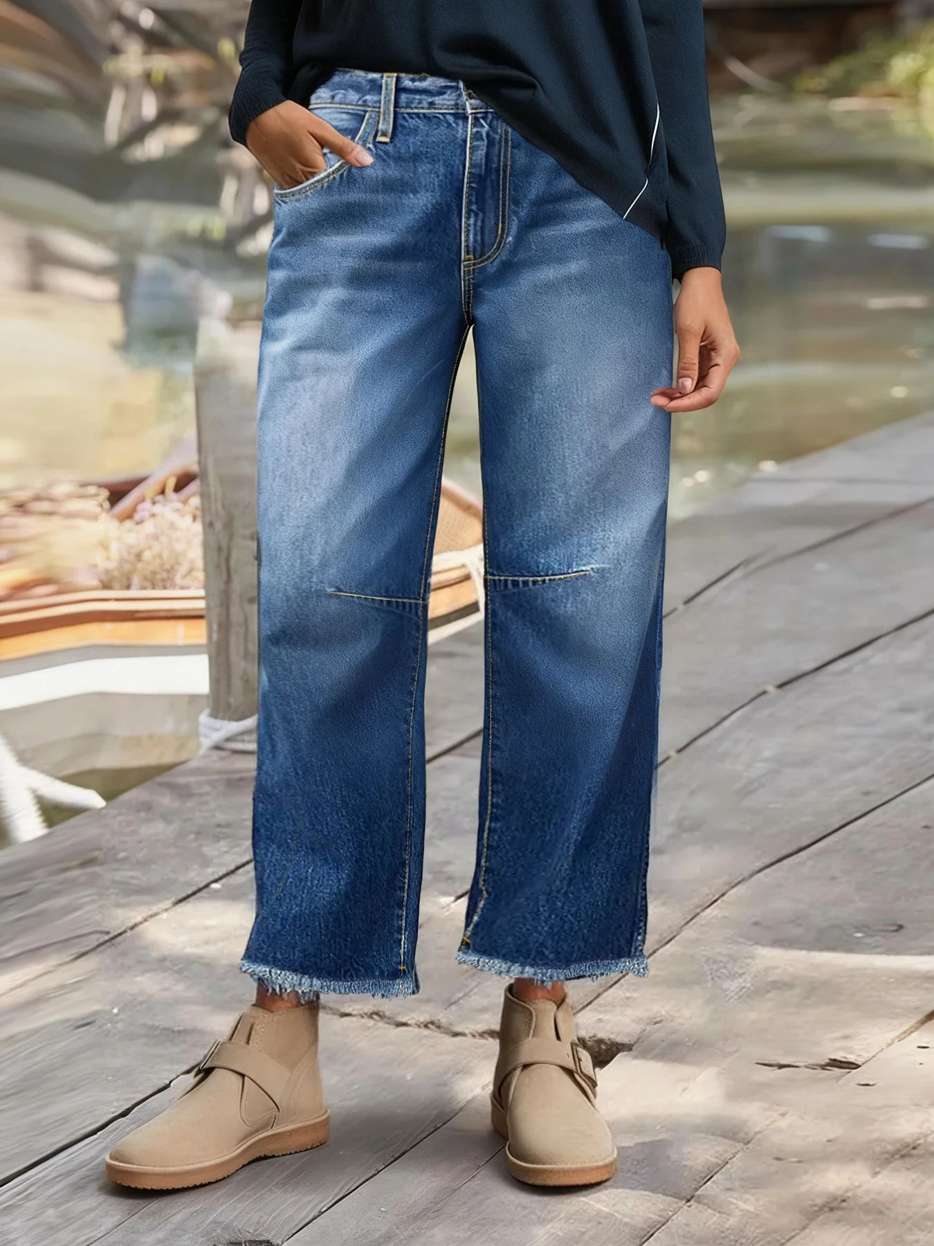 

Женские джинсы больших размеров с завышенной талией, стильная стирка, чтобы сделать ноги посмотрите больше, голубые потертые джинсы с прямыми штанинами.