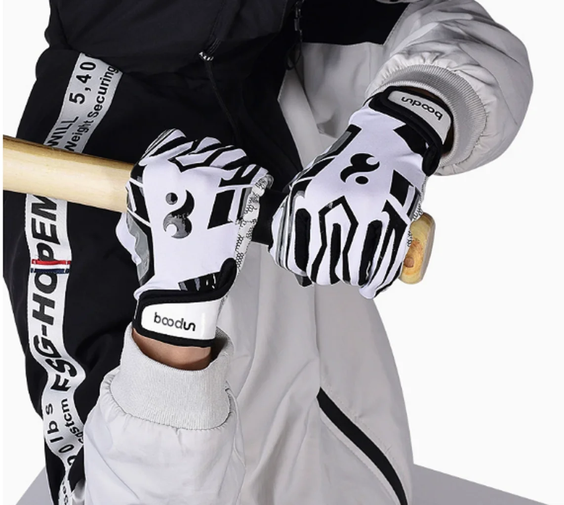 #5 Best American Football Gloves to Buy In 2026