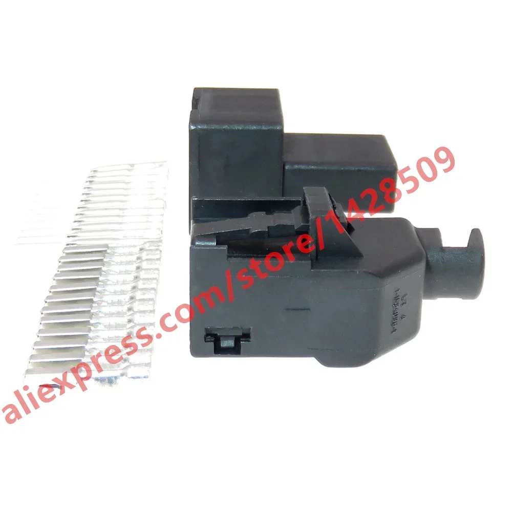 1 Pcs 12 Pin 1-1534096-1 8E0972112A Male Female Unsealed Socket Plastic Housing Plug 1 Series Automobile Electrical Connector