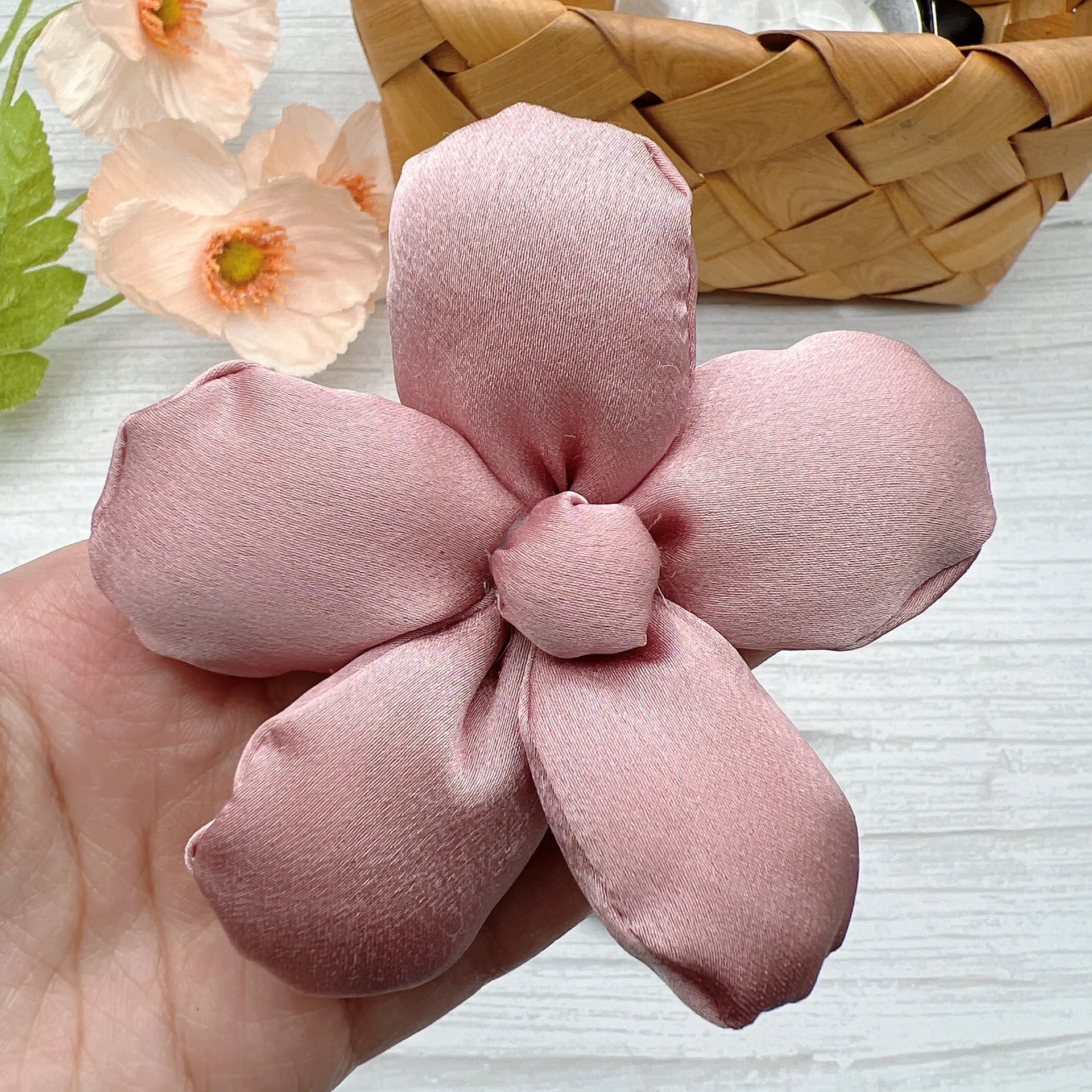 5PCS Colourful 3D Five-petal Flower Cloth Stick Back Glue Ironing Sewing Plant Flower Clothing Shoes Hat Patch Accessories