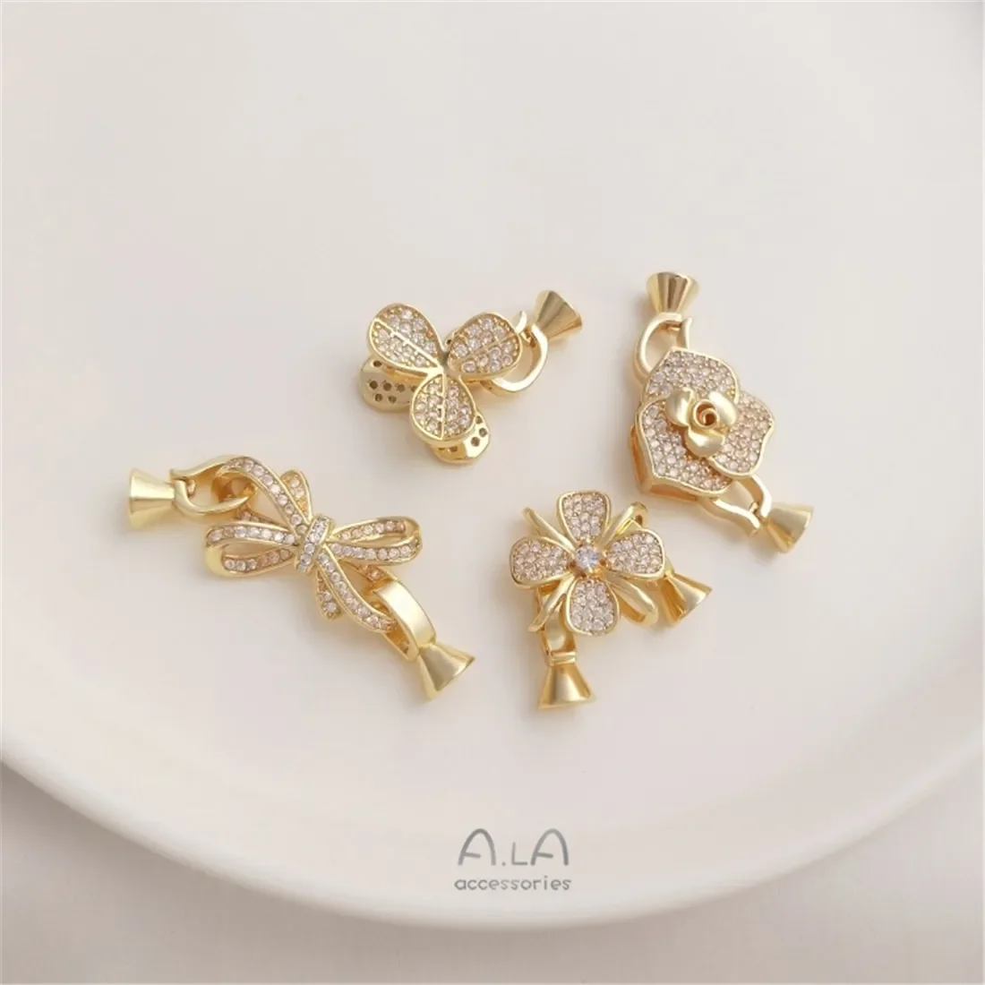 

14K Gold Package with Micro Inlaid Zircon Rose Shaped Bow Pearl Necklace Buckle Connection Buckle DIY Jewelry Buckle B966