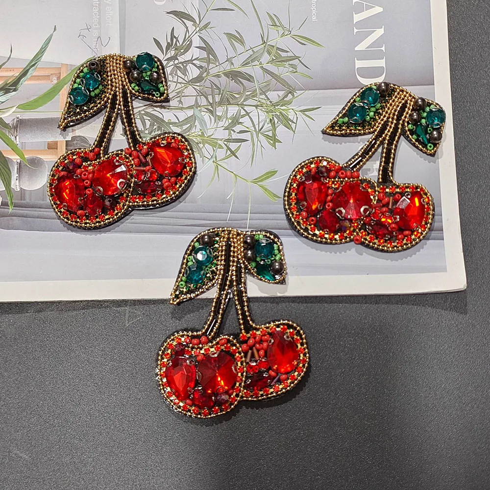 

1 Piece 7*8 CM Red Handmade Beaded Rhinestone Cherry New Sew on Patch for Clothing Bag DIY Decoration Applique Accessories