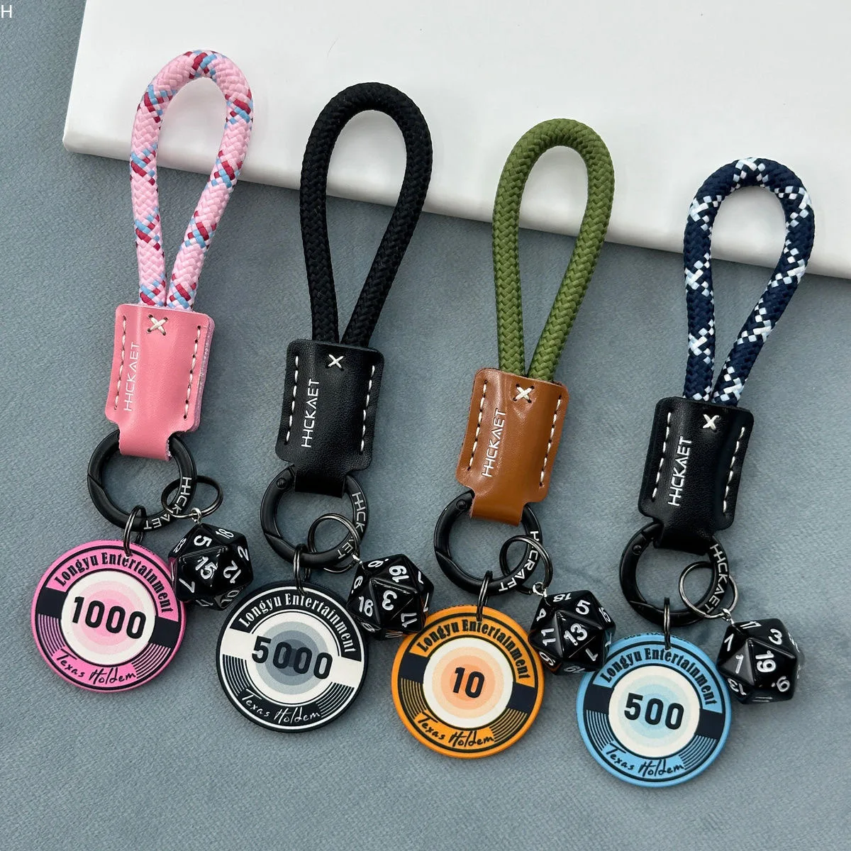 

High End Ceramic Chips Dice Cowhide Good Luck Car Keychain Original Bag Couple Pendant Personalized Ornament