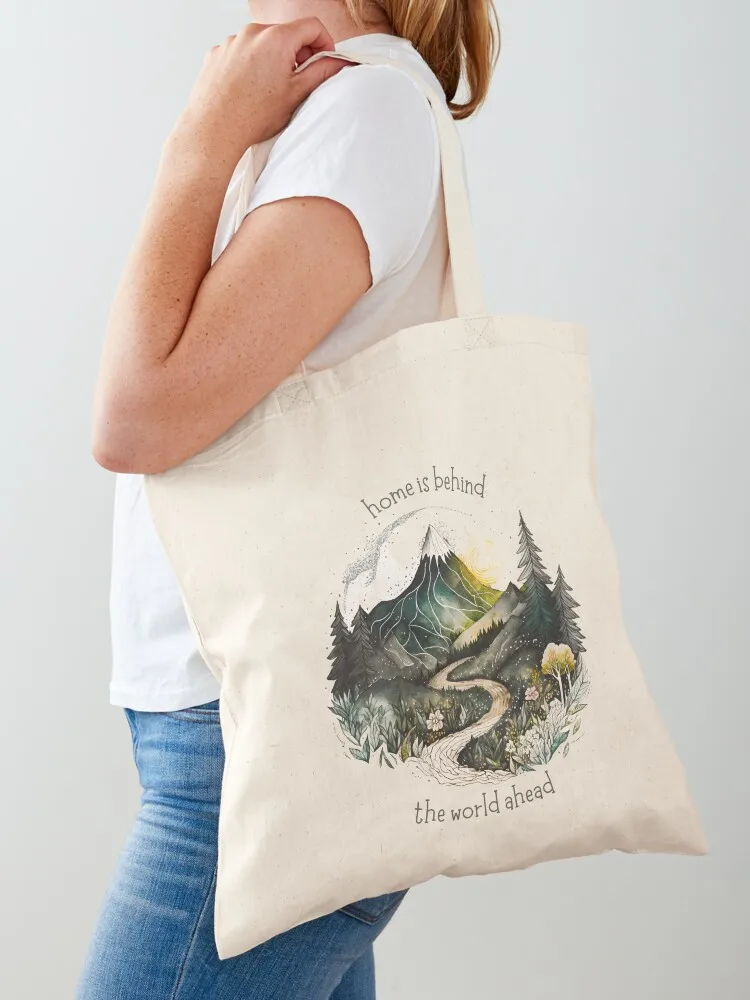 

Дома за спиной, мир впереди - Lonely Mountain - Акварельный рисунок - Белая сумка-тоут с фантастическим дизайном - Милая сумка-тоут - Многоразовые сумки