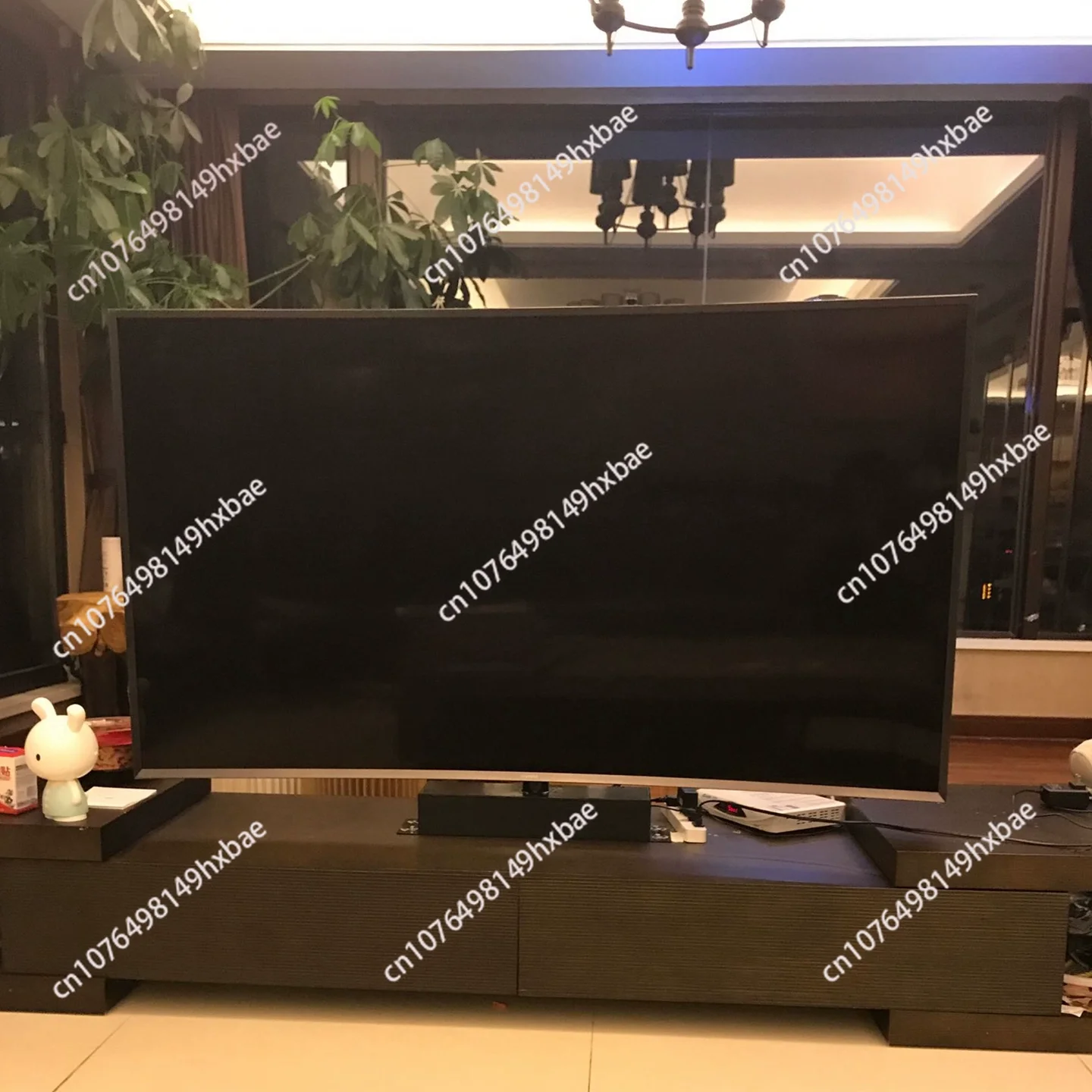 360 Graders Modern Giratory TV Living Room Divider, Pared Lcd, Table Sport/Manually rotate the rectangular base  windows