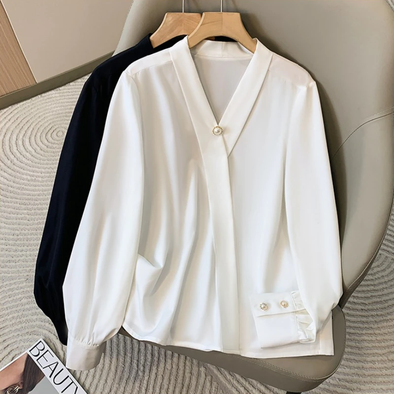 Fashion V‑Neck Pearl Decor Women's Blouse Long Sleeve Satin Office Shirt Elegant Wrinkle‑Resistant Business Interview Ladies Top