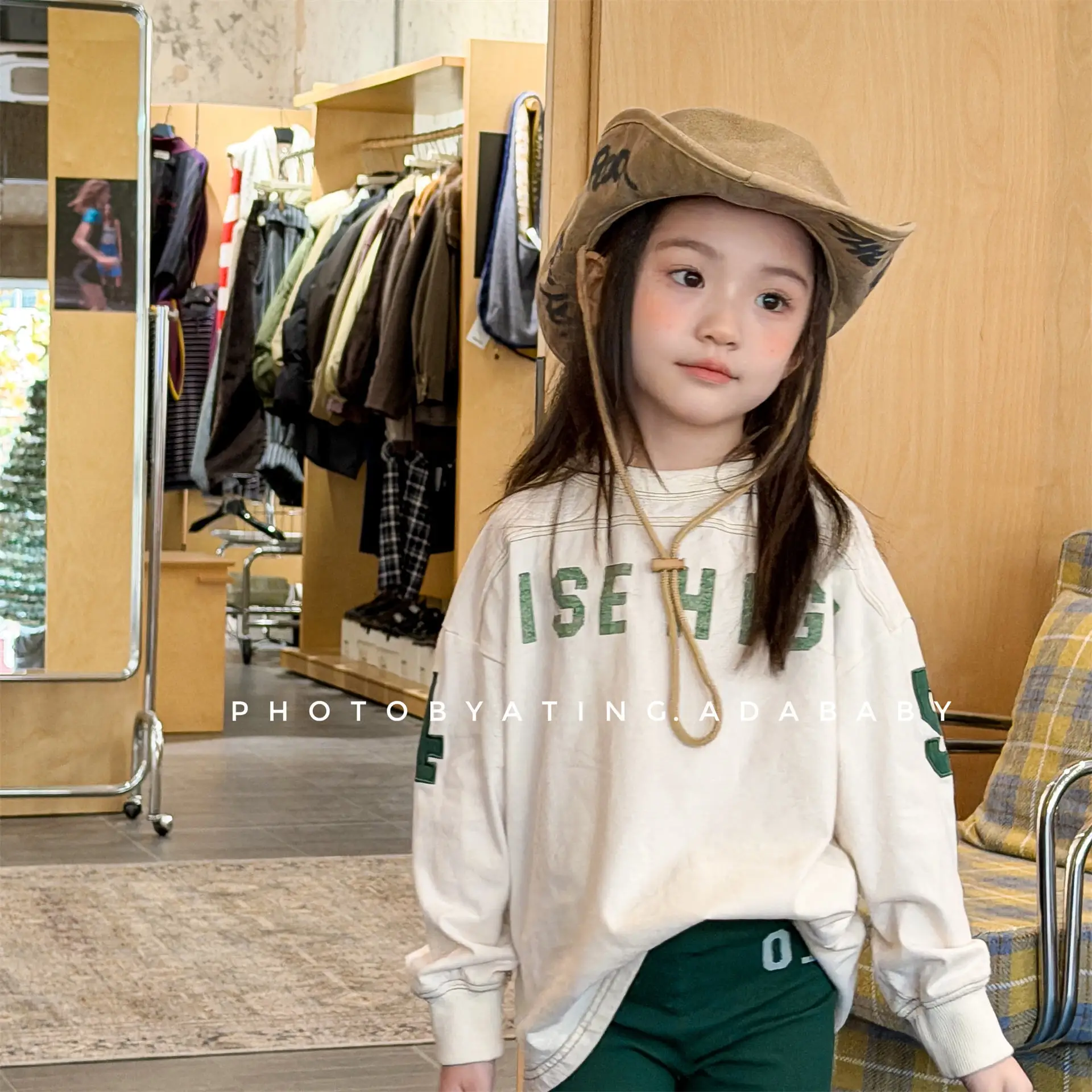 nova-blusa-de-moletom-infantil-primavera-2026-com-estampa-de-letras-manga-longa-casual-pulover-solto-para-bebes-e-criancas-camisa-de-algodao-para-meninos-e-meninas