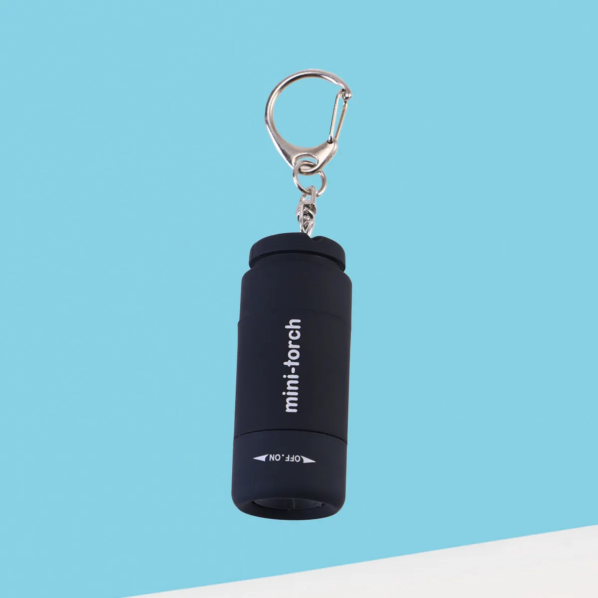 lanterna-de-chaveiro-led-recarregavel-por-usb-mini-lanterna-portatil-de-bolso-para-camping-caminhadas-e-atividades-ao-ar-livre-com-presilha-para-cinto