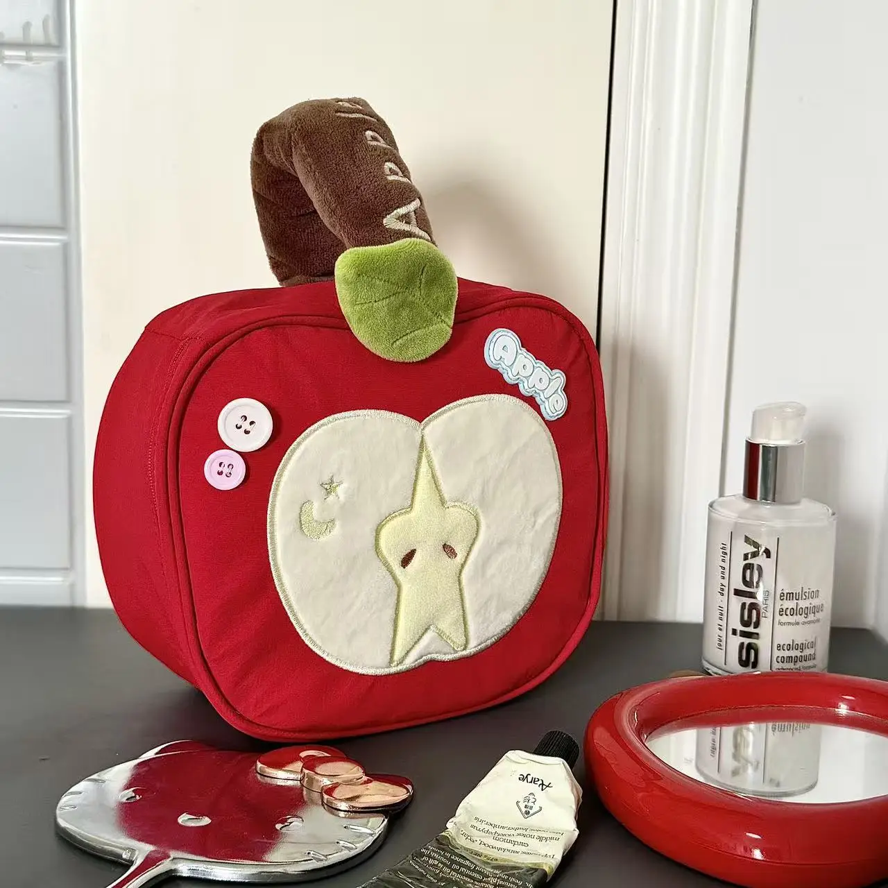 Cute Red Apple Cosmetic Bag High Appearance Large Capacity Handheld Storage Pouch Stationery Organizer Gift Cute Storage Bag