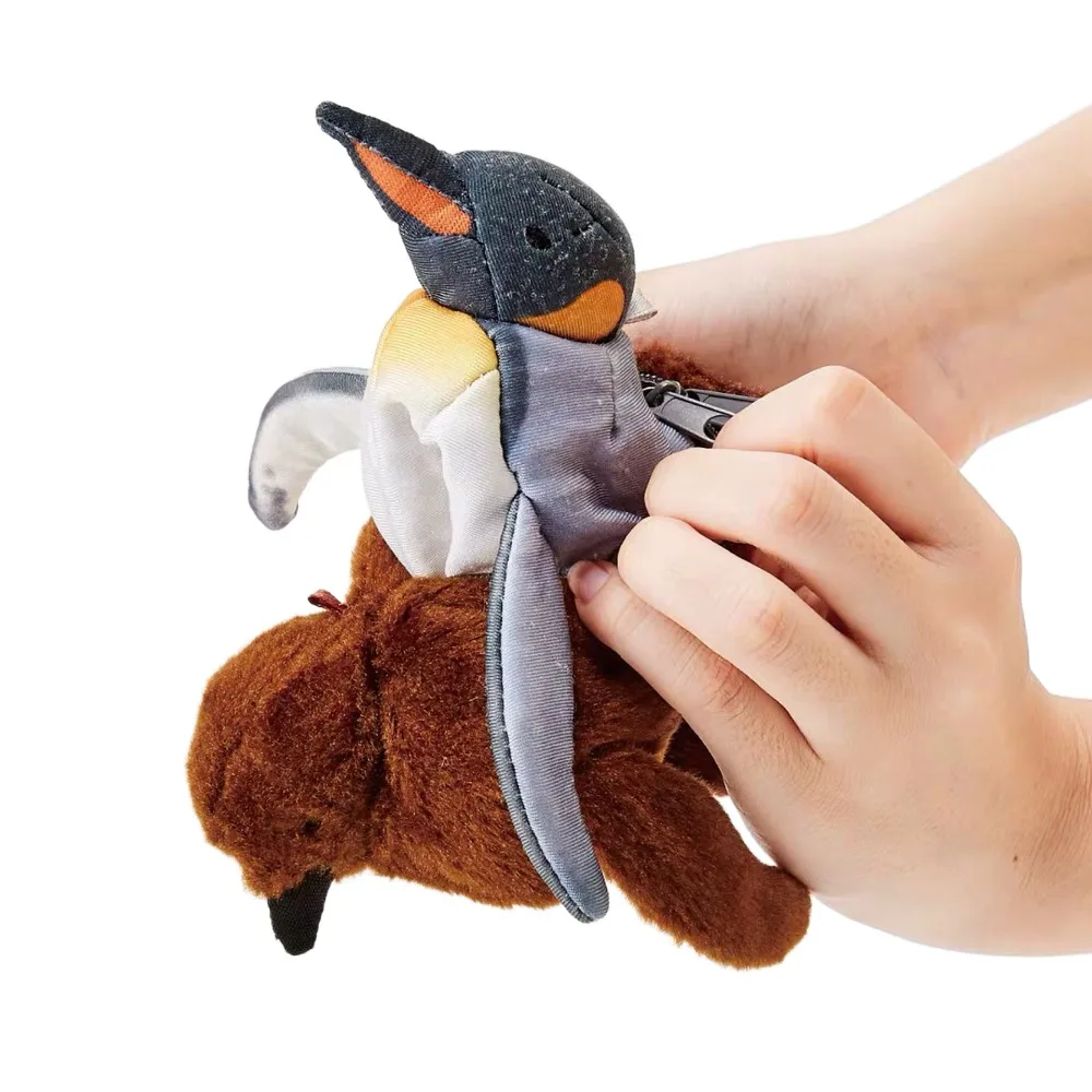 O processo do pinguim nascimento virou pinguim brinquedo de pelúcia oceano museu cognição transformação pinguim boneca animal marinho dos desenhos animados