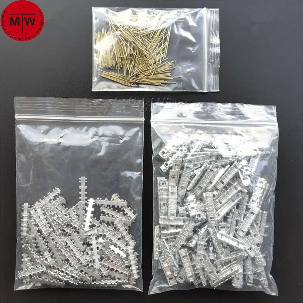 

Metal Track 1/35 Scale Links w/metal pin for King Tiger & Jagdtiger Tank SX35001 Plastic Model Kit