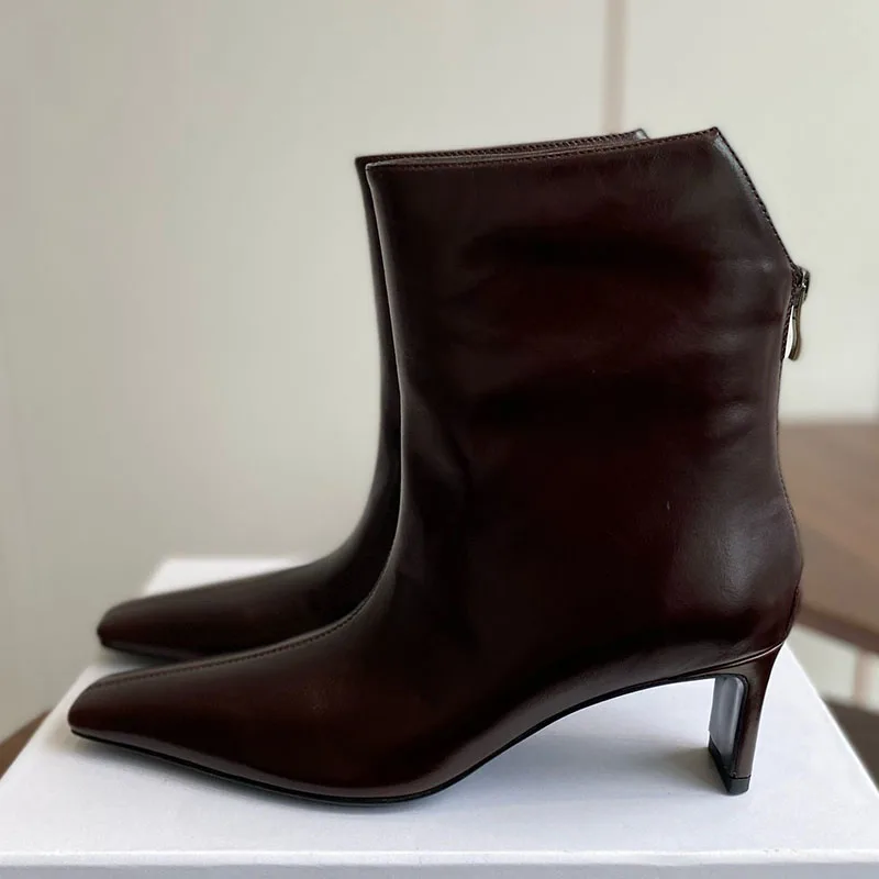 

Новые короткие ботинки на каблуке с квадратным носком, женские ботинки из натуральной кожи с молнией сзади, весенне-осенние универсальные современные ботинки