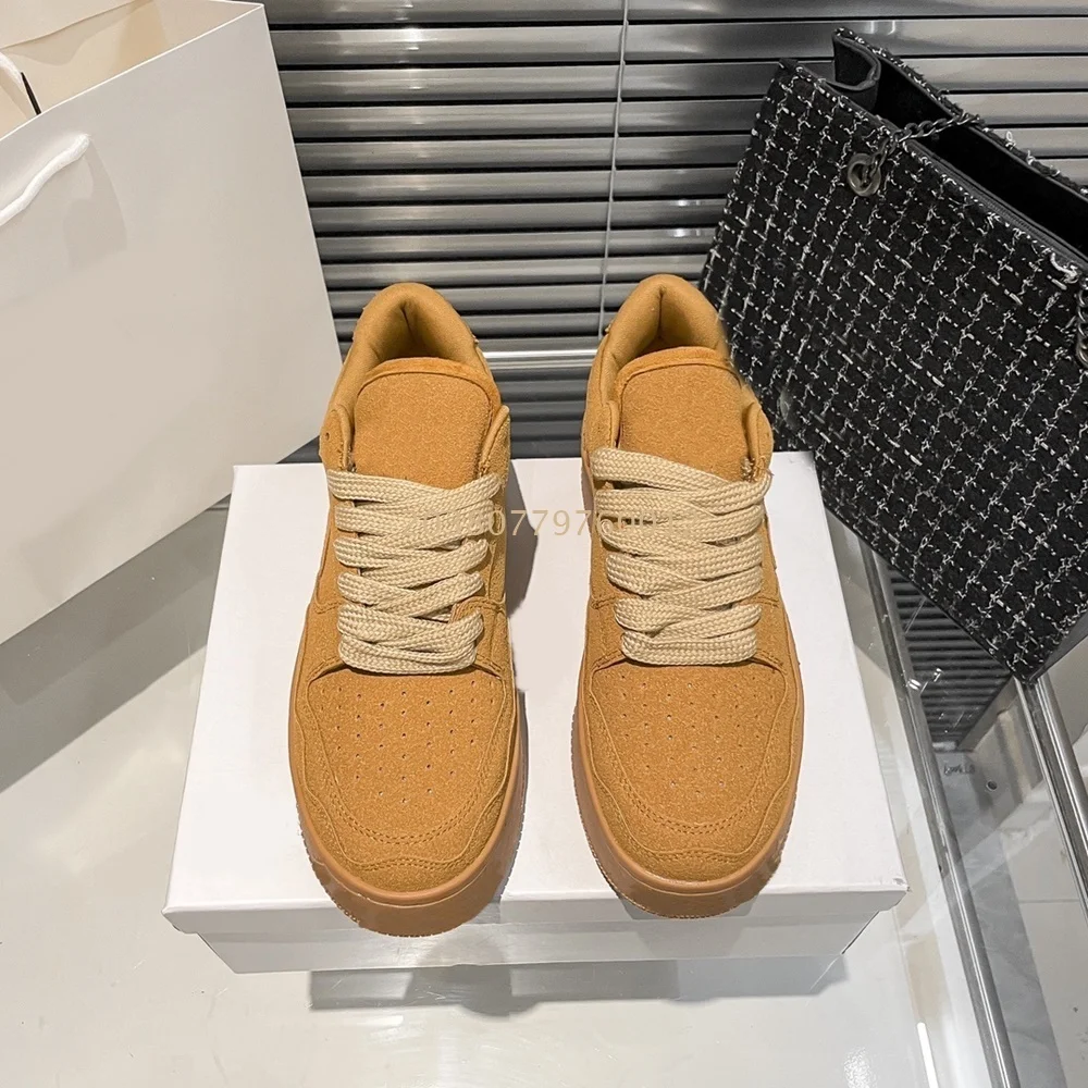 

Simple Solid Casual Shoes Thick Sole Round Toe Sewing Anti Slip Breathable Increased 2024 New Women'S Retro Wheat Color Sneakers