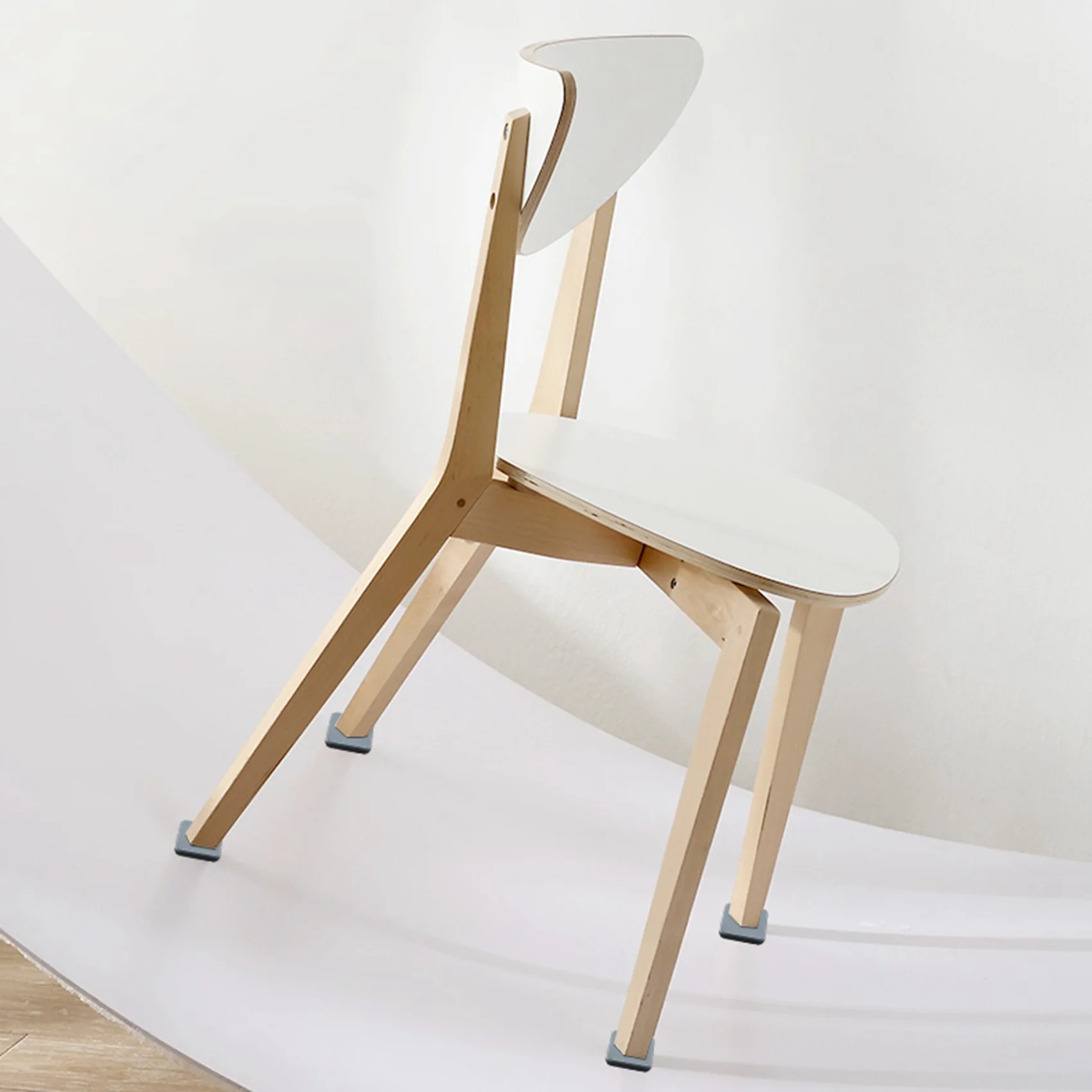 

SYW-16Pcs Furniture Sliders 40Mm Furniture Leg Protectors With Screws Square Chair Leg Protectors Furniture Glide Pads