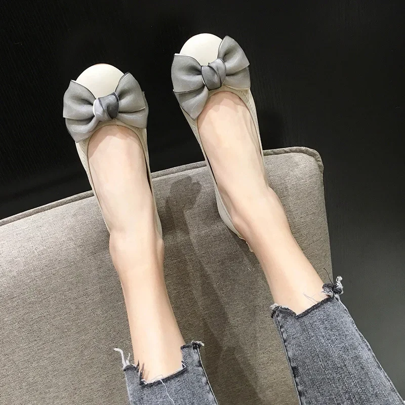 Sepatu datar simpul kupu-kupu wanita baru musim semi musim panas sepatu tunggal elegan merek wanita lembut datar ukuran besar 42 DX335