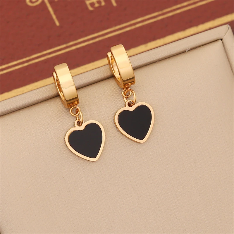 316L Stainless Steel New Fashion Fine Jewelry Set Natural Seashells Love Heart Charm Chain Necklaces Bracelet Earrings For Women