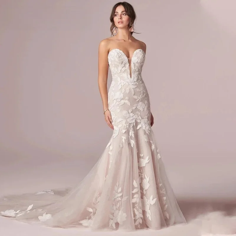 

Изысканные свадебные платья русалки с кружевной аппликацией и пуговицами в форме сердца, свадебное платье со шлейфом Abito Da Sposa по индивидуальному заказу