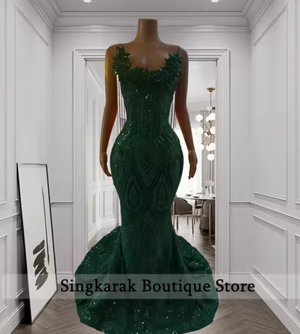Shiny Emerald Green Diamond Prom Dresses 2026 Customized Beading Tassels Evening Gowns Wedding Party Dress