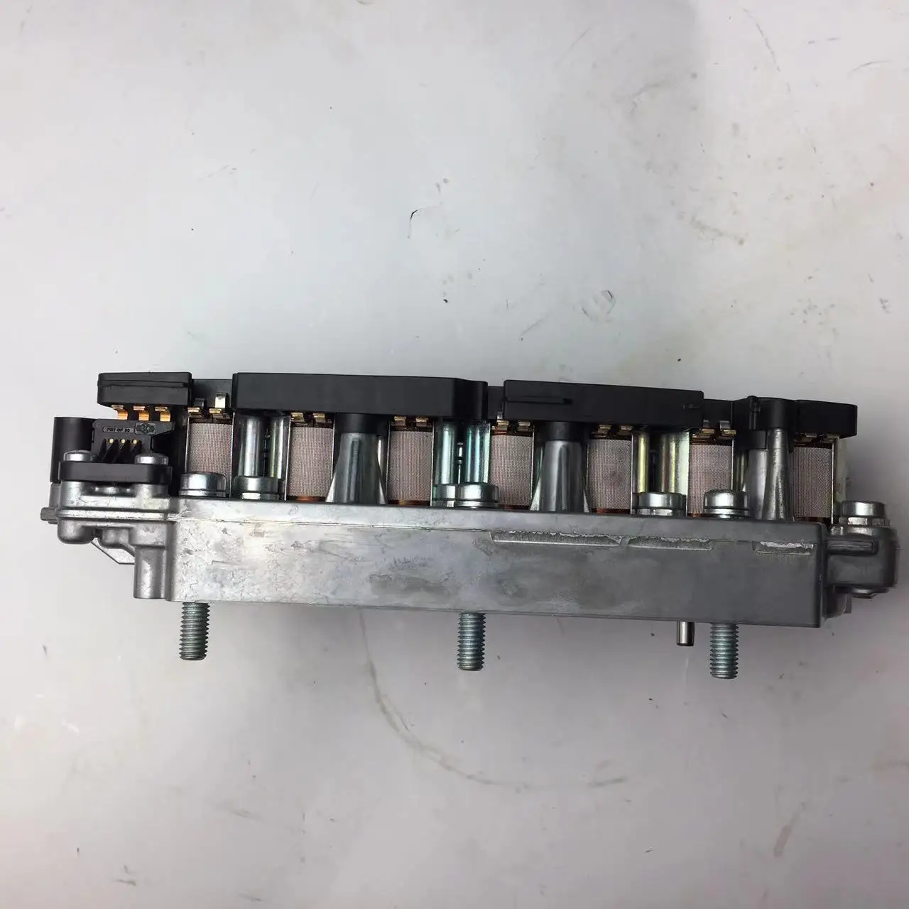 

TRAXON Automatic Transmission Parts VALVE BLOCK (new number) 6070 024 001