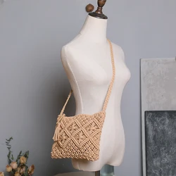 Bolso de hombro de paja tejido para mujer, bandolera con borlas de ganchillo, estilo bohemio, de macramé