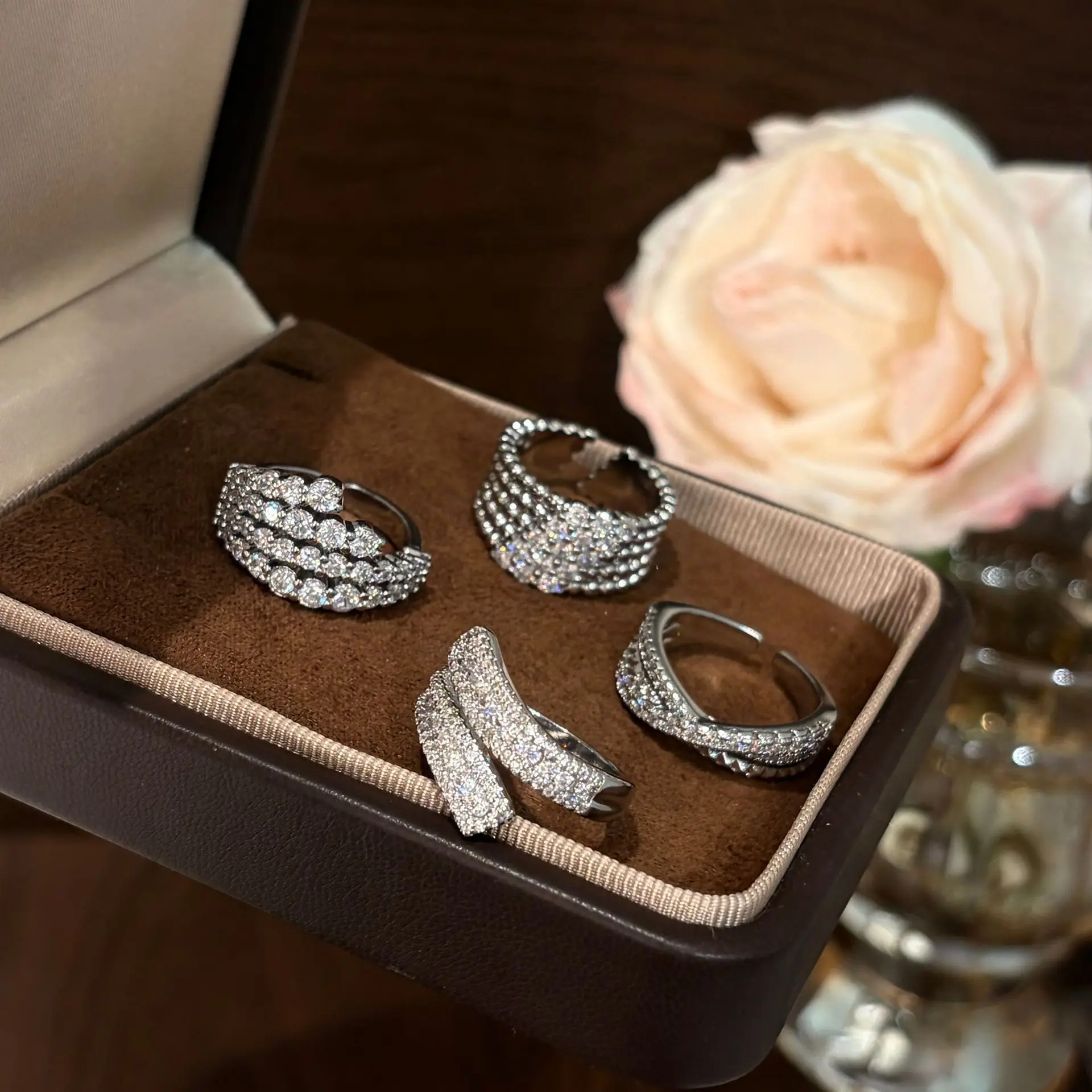 Sparkling luxury inlay Full Diamonds Starry Sky Ring choices Charms Exquisite Fashion Ring Adjustable Party silver 925 Jewelry