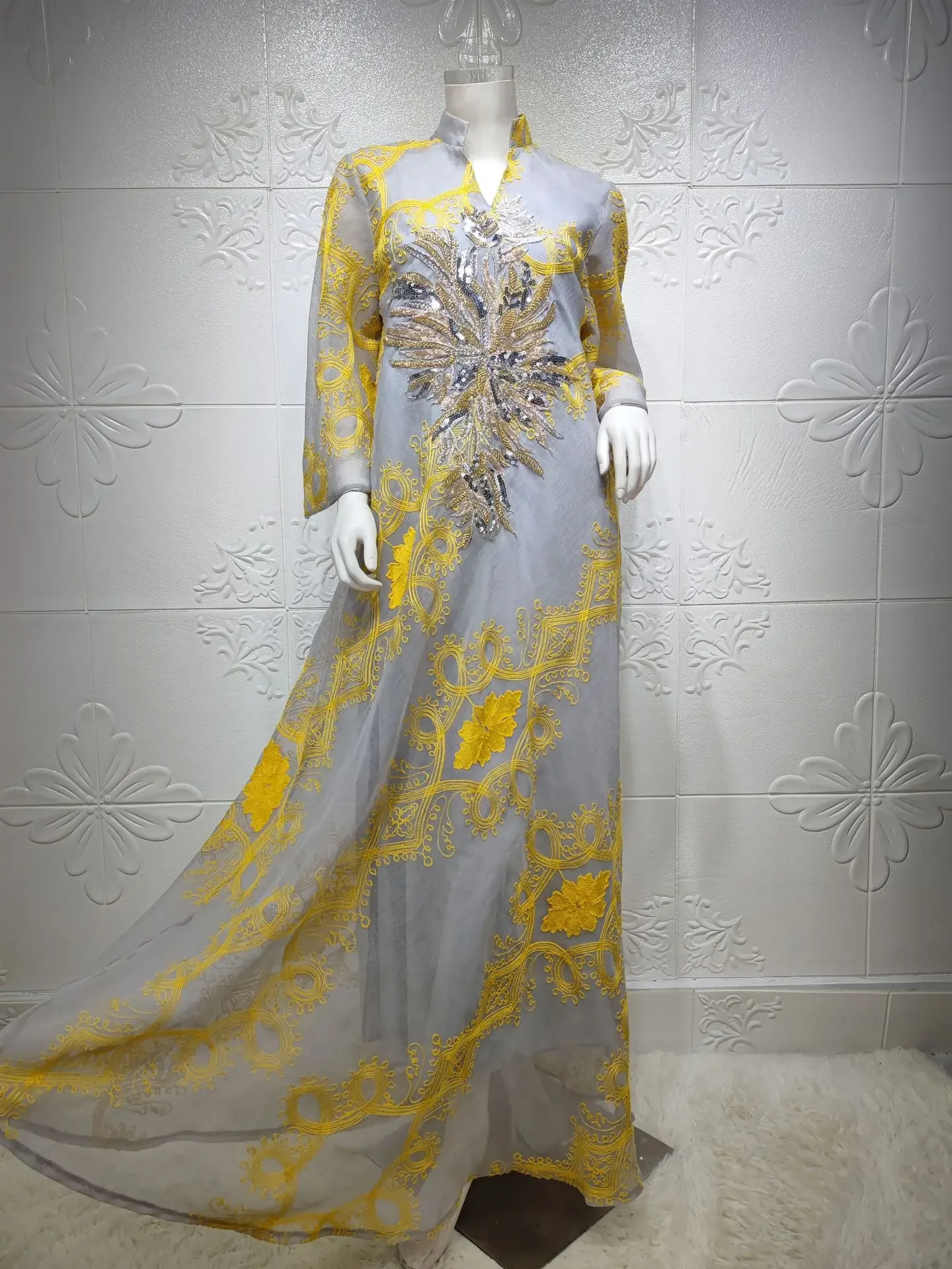 エスニックスタイル レディース服 スパンコール バーントフラワー イブニングドレス 中東 女性 アバヤ ムスリム ドレス 大きめ裾 ドレス アバヤ ローブ ルーズ