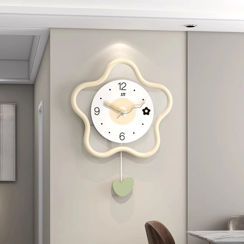 

Flowers Kawaii Wall Clock European Round Luminous Art Wall Clock Pendulum Design Reloj Cocina Pared Living Room Furniture